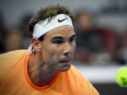Para sorpresa de muchos, Nadal, quien partió como amplio favorito, fue totalmente dominado. AFP / W. Zhao