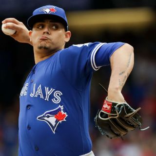 Toronto y Cleveland, a un triunfo de avanzar