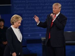 El candidato republicano reviró diciendo que 'lo mío fueron palabras, lo de Bill Clinton fueron actos'. AFP / R. Beck