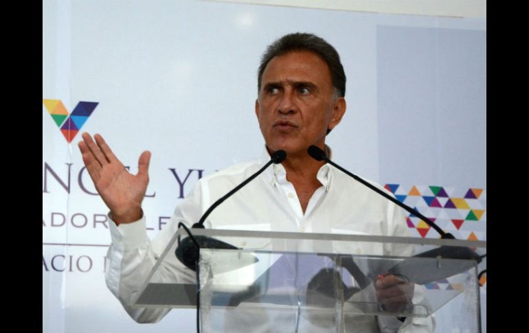Yunes Linares comenta que en el estado son cientos de familias las que buscan a personas desaparecidas. SUN / ARCHIVO