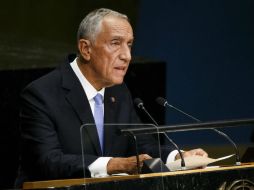 La imagen que aparece en el video se tomó el pasado junio, cuando Marcelo condecoró al monarca con la Orden de Santiago. EFE / ARCHIVO