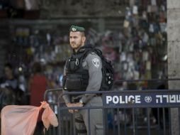 El dispositivo de seguridad se reforzó después de que dos israelíes murieran a manos de un palestino en Jerusalén Este. EFE / A. Safadi