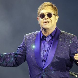 Elton John publicará su autobiografía en 2019