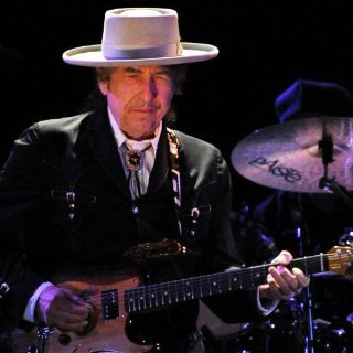 En el 2000, Nicanor Parra dijo que Bob Dylan merecía el Nobel