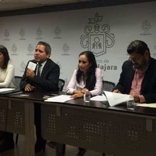 Regidores del PRI van contra Policía Metropolitana