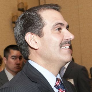 Interpol emite circular contra Guillermo Padrés