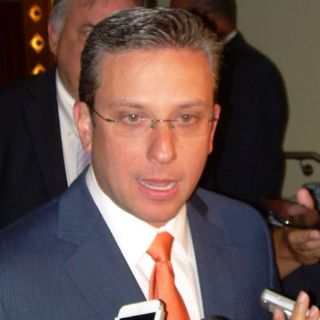 Puerto Rico necesitará ayuda de EU para dejar recesión: gobernador