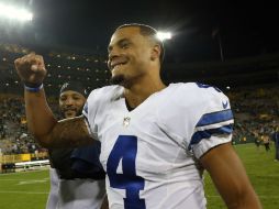 El mariscal de campo novato logró este domingo la marca de cinco partidos ganados de manera consecutiva. AFP / ARCHIVO