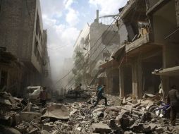 Las fuerzas rusas y sirias suspenderán durante ese periodo sus bombardeos y todo otro disparo. AFP / ARCHIVO