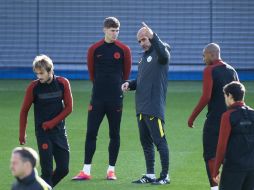 Uno de los puntos atractivos del juego será que ambos cuadros han sido dirigidos por el estratega español Pep Guardiola. EFE / P. Powell