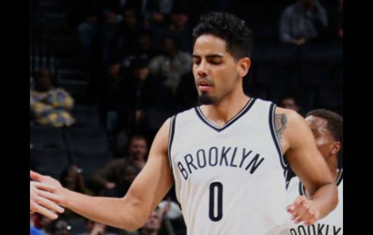Las ligas europeas son una posibilidad para el mexicano, graduado de la Universidad de Carolina. TWITTER / @BrooklynNets