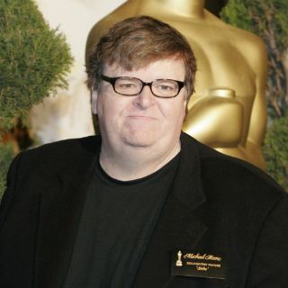 Michael Moore lanza película sobre Donald Trump