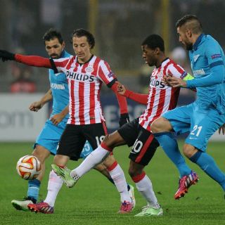 El PSV de Moreno y Guardado enfrentará al Bayern