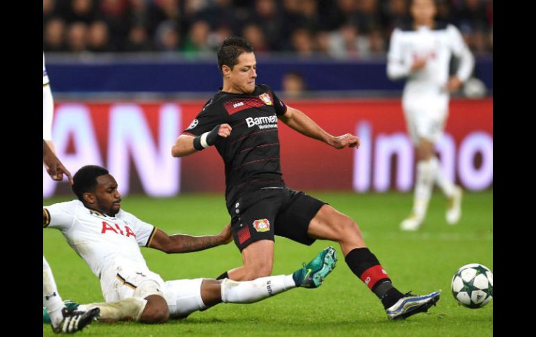 El tapatío no tuvo tino ante el equipo inglés. AFP / P. Stollarz