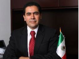 El comisionado rindió protesta al cargo ante el pleno del Senado y cumplirá con la responsabilidad durante nueve años. TWITTER / @juarezmojica