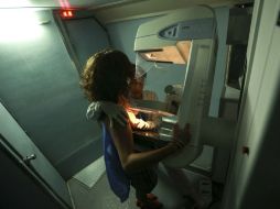 Una unidad de mastografía que busca detectar oportunamente el padecimiento. EL INFORMADOR / A. García