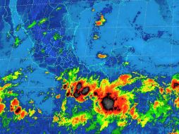El SMN mantiene bajo vigilancia el sistema por su trayectoria y posible evolución. TWITTER / @conagua_clima