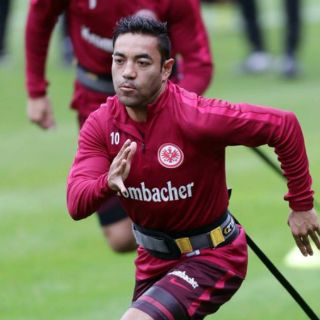Marco Fabián habla de su adaptación al futbol alemán