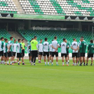 Osasuna y Betis buscan mejorar en La Liga