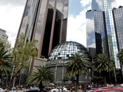 El peso cerró con una depreciación de 7.7 centavos. NTX / ARCHIVO