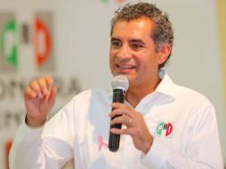 El dirigente del PRI señaló que defenderían la reputación de sus militantes y que irían contra la corrupción indistintamente. TWITTER / ‏@EnriqueOchoaR