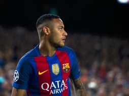 El nuevo contrato de Neymar establece una cláusula de rescisión de 200 millones de euros en el primer año. MEXSPORT / ARCHIVO