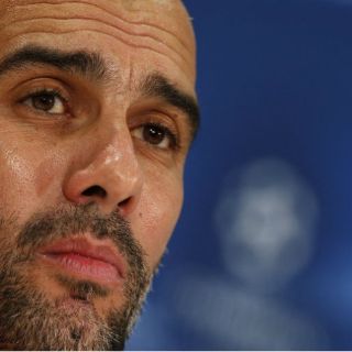 Agüero y Kompany tienen futuro en el City: Guardiola