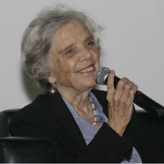 Trump es su propio enemigo: Poniatowska