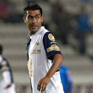 Nery Castillo podría regresar al futbol profesional