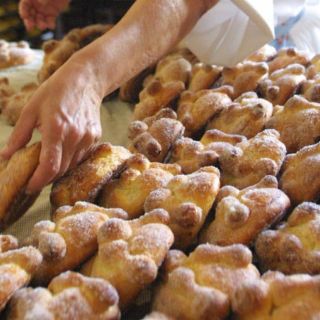 El pan de muerto, presente en la mesa de los mexicanos