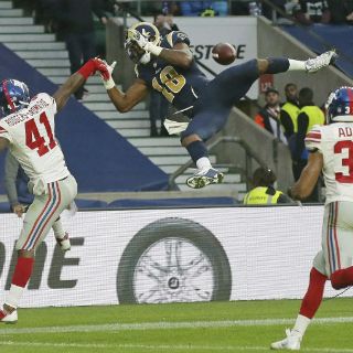 Gigantes gana duelo londinense a Carneros