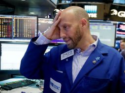 Los indicadores de la bolsa de NY registran bajas al comienzo de las operaciones de este martes. AP / ARCHIVO