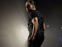 Mencionan que el cantante no deja que lo ayuden porque se aísla y se refugia en el alcohol. TWITTER / @LMXLM