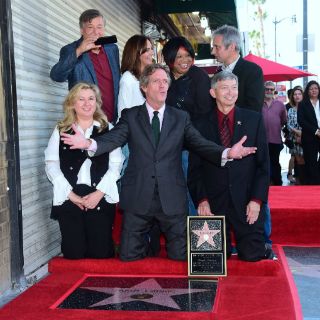 Hugh Laurie desvela su estrella en el Paseo de la Fama