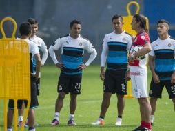 Chivas viajó a la Ciudad de México con una plantilla de 25 elementos. MEXSPORT / ARCHIVO