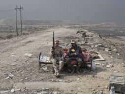 La ofensiva para arrebatar Mosul a los yihadistas del EI ya cumplió once días de combates. AP /