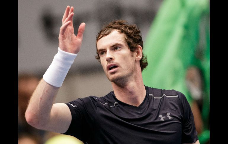 A pesar de perder el primer set, Murray hizo efectiva su habilidad con los servicios. AFP / G. Hochmuth
