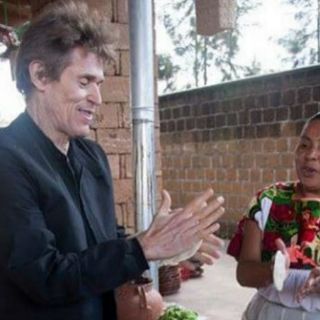 Willem Dafoe, de tortillero en Pátzcuaro