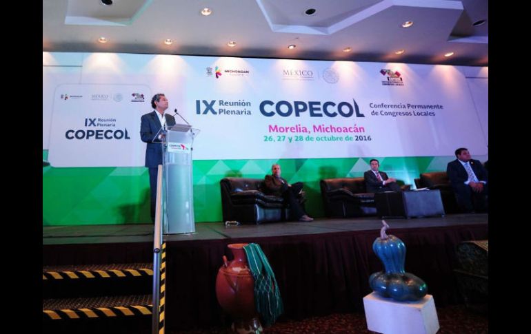 El priista participó en la IX Asamblea Plenaria de la Copecol, en Morelia, Michoacán. TWITTER / @EnriqueOchoaR