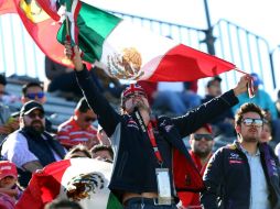 La emoción y adrenalina de la F1 también se hizo presente en la tribuna. NTX / J.Arciga