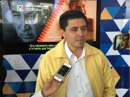 El dirigente estatal del PRD, resalta que la situación es grave, y que los ediles no han podido pagar las nóminas de los Ayuntamientos. FACEBOOK / Rogelio Franco Castan