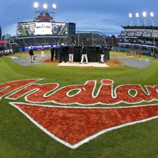 Cavs adelantan partido en apoyo a Indios en Serie Mundial