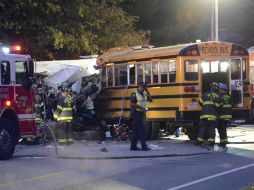 Los lesionados con heridas ''entre menores y críticas'' son trasladados a hospitales cercanos. AP / J. F. Bill