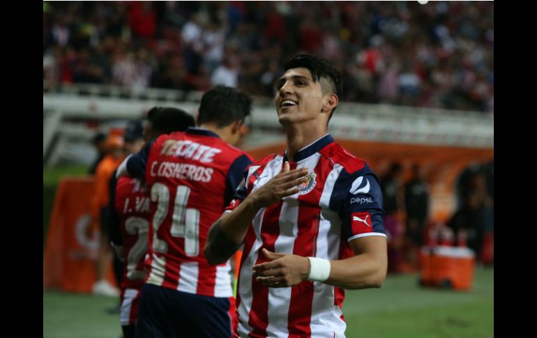 La final entre Gallos Blancos y Chivas se jugará mañana en punto de las 20:00 horas. EL INFORMADOR / ARCHIVO
