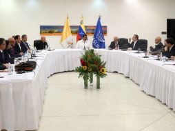 La oposición del país inició el domingo pasado un proceso de diálogo con el gobierno de Nicolás Maduro. NTX / ARCHIVO