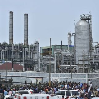 Unigel evalúa salir de México ante crisis de Pemex