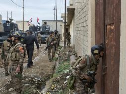 El pasado octubre las fuerzas iraquíes, apoyadas por la coalición, lanzaron una gran ofensiva contra Mosul. AP / M. Drobnjakovic
