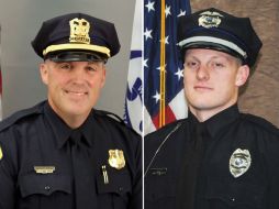 Los oficiales Justin Martin y Anthony Beminio, emboscados en el interior de sus patrullas. AFP / HANDOUT