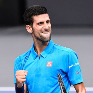 Djokovic se aferra a la cima