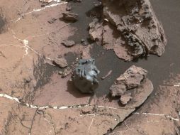 El 'Egg Rock' fue hallado en las laderas de la montaña Aeolis Mons de Marte. TWITTER / @MarsCuriosity